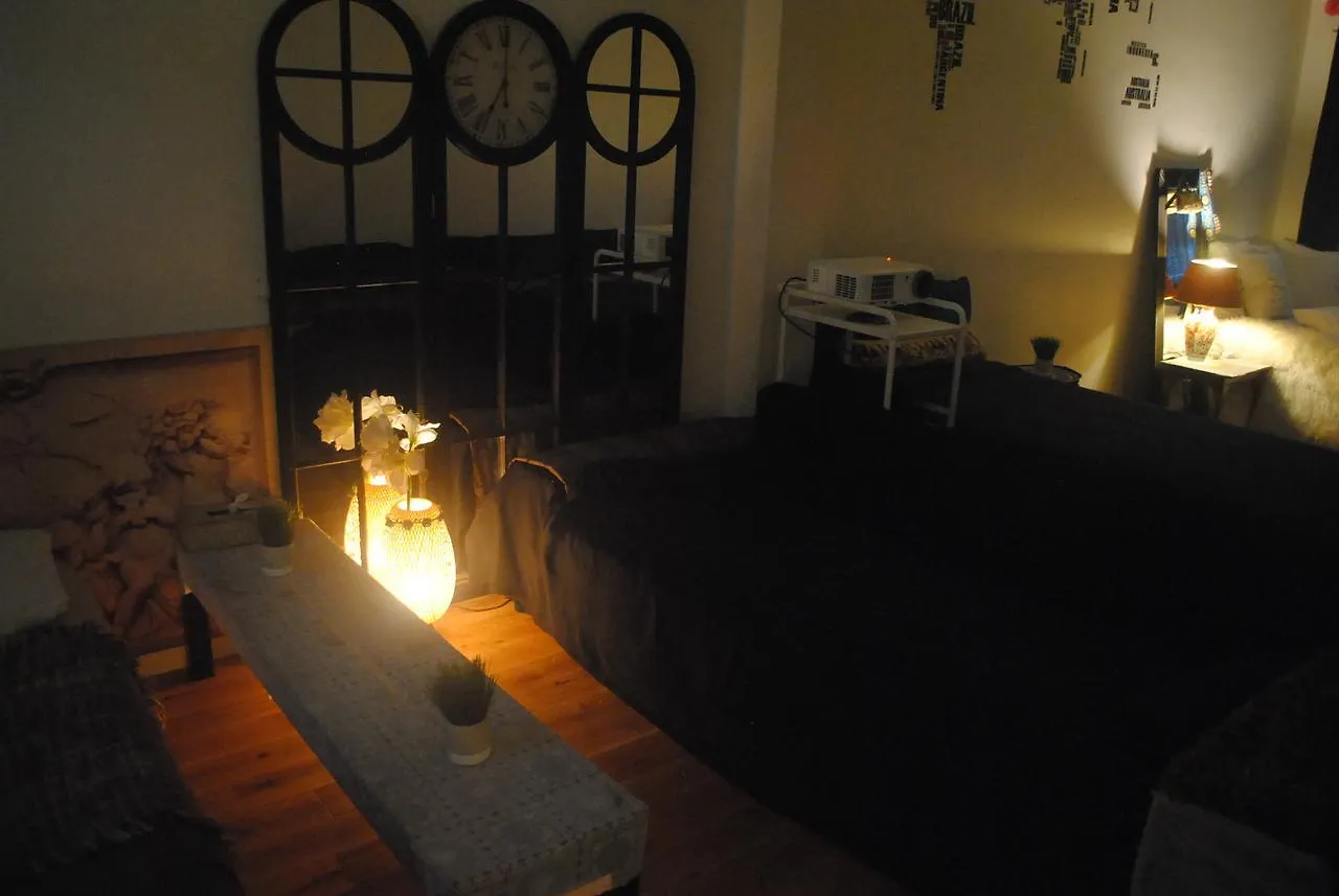 Frühstückspension Bed and Breakfast Bohemian House Antwerpen