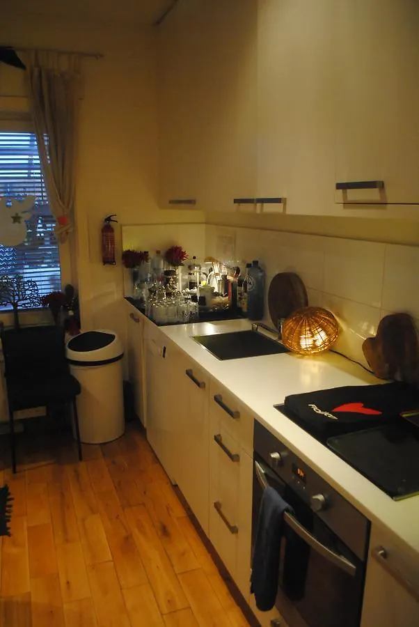 ***  Bohemian House Bed and Breakfast Amberes Bélgica